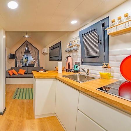 Efe Tiny House Hotell Serik Rum bild