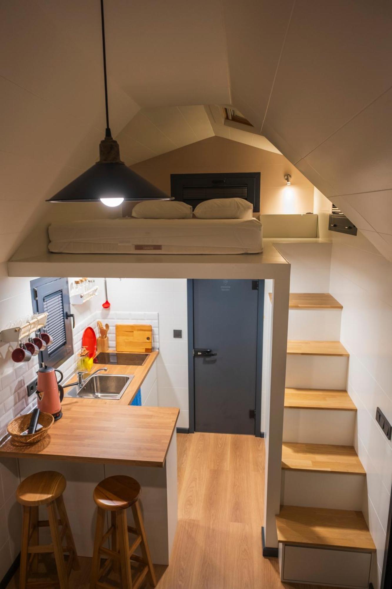 Efe Tiny House Hotell Serik Exteriör bild